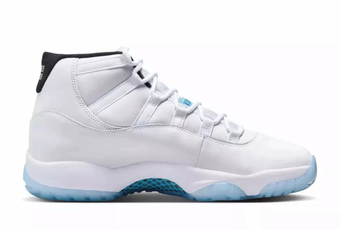 AIR JORDAN RETRO 11