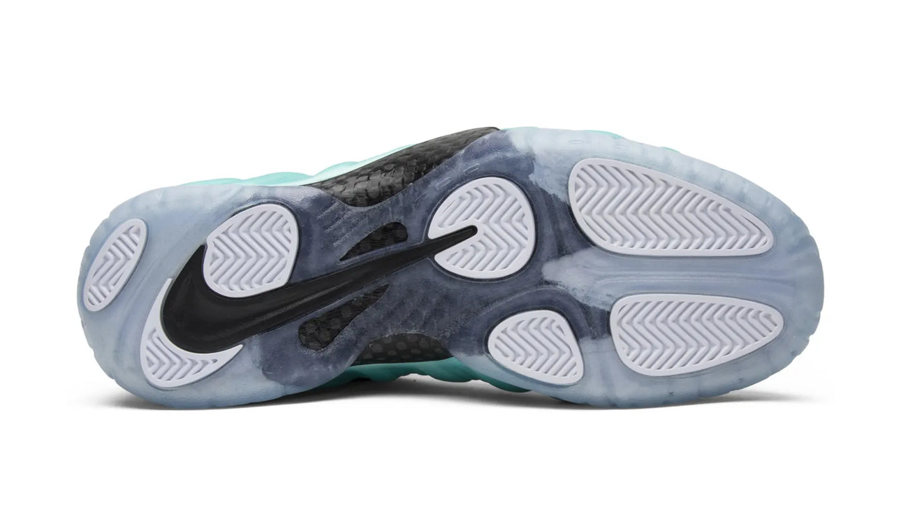 Air Nike Foamposite Pro
Island Green