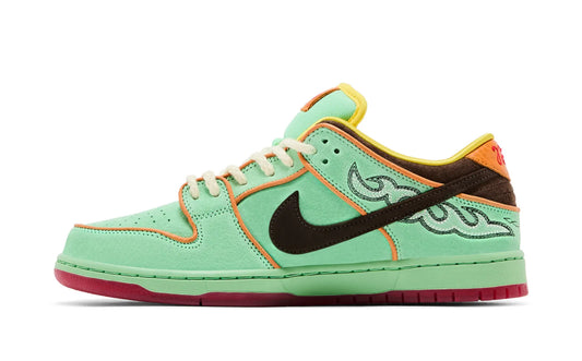 Nike SB Dunk Low
Rodeo Tourmaline