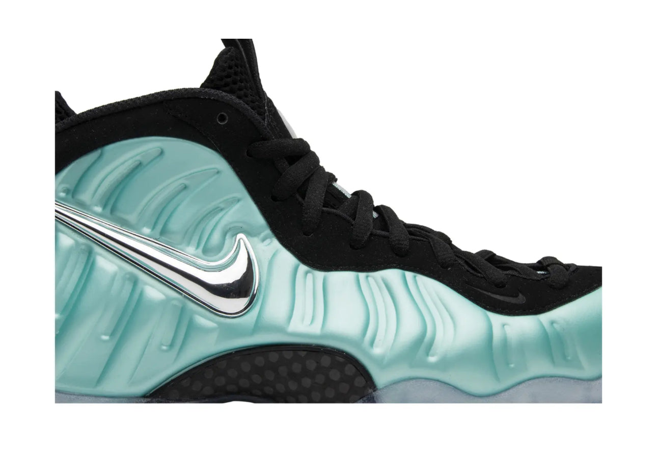 Air Nike Foamposite Pro
Island Green