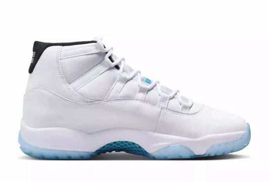 AIR JORDAN RETRO 11